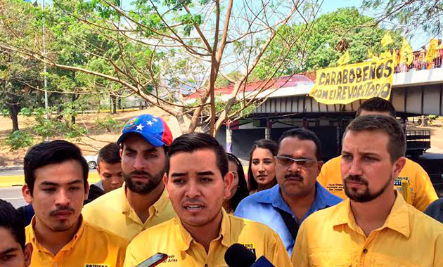 En Carabobo realizan censo de convocantes para revocatorio de Maduro