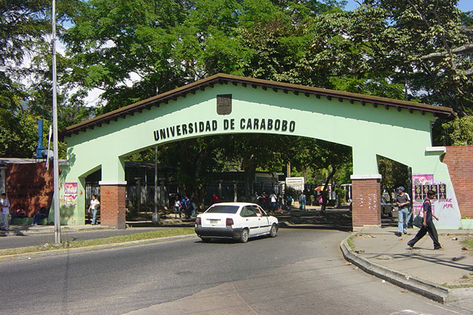 uc-fachada Universidad de Carabobo comisión