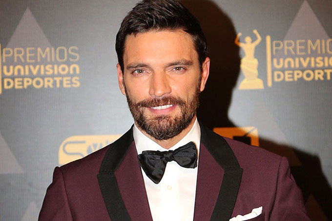 Julián Gil