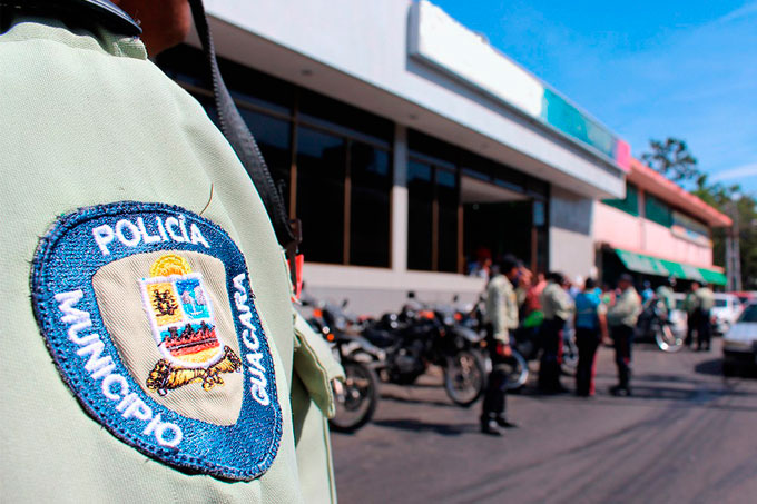 PoliGuacara