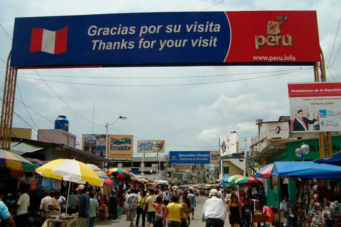 frontera perú Venezolanos