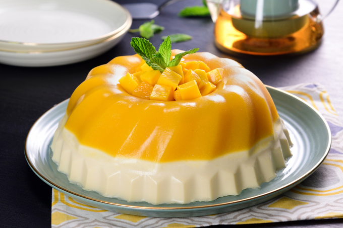 gelatina de mango con leche
