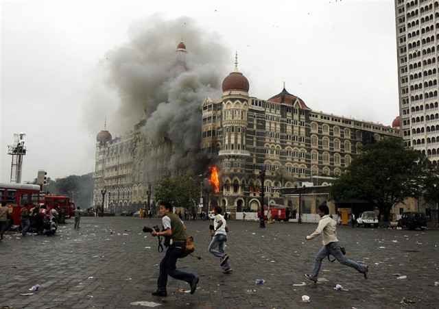ataque terrorista hotel pakistán