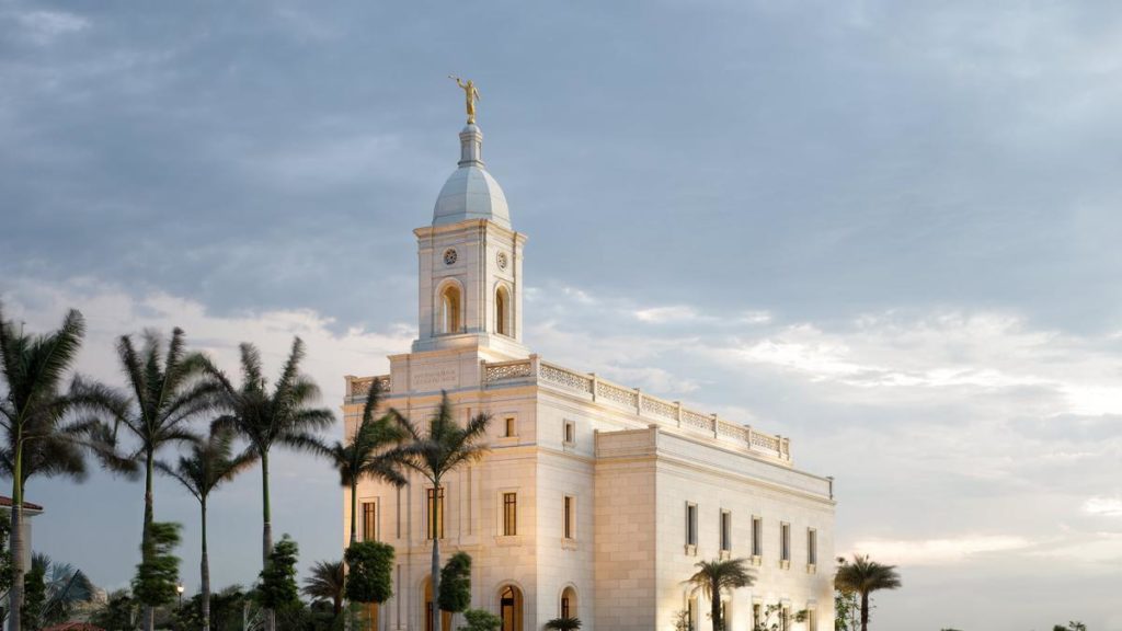 iglesia-de-los-santos-01