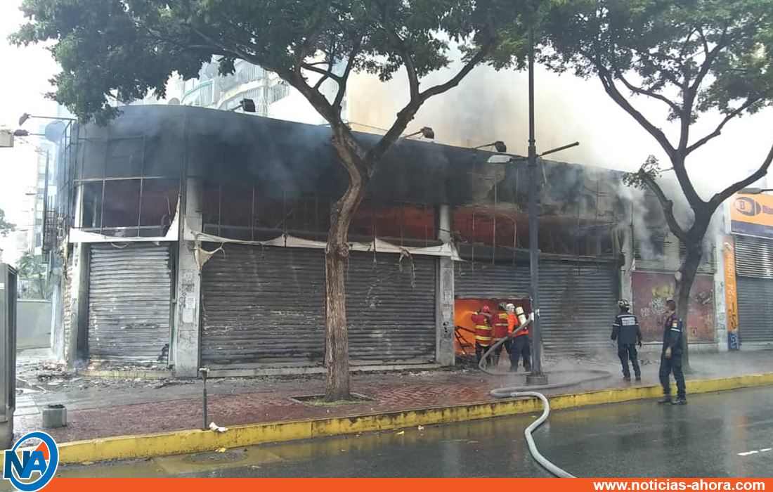  incendio local comercial Caracas