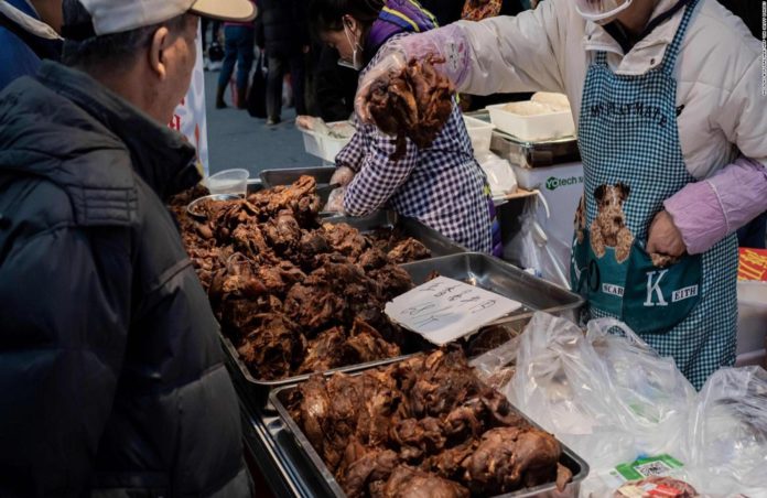 reabrieron mercados chinos animales - Noticias Ahora