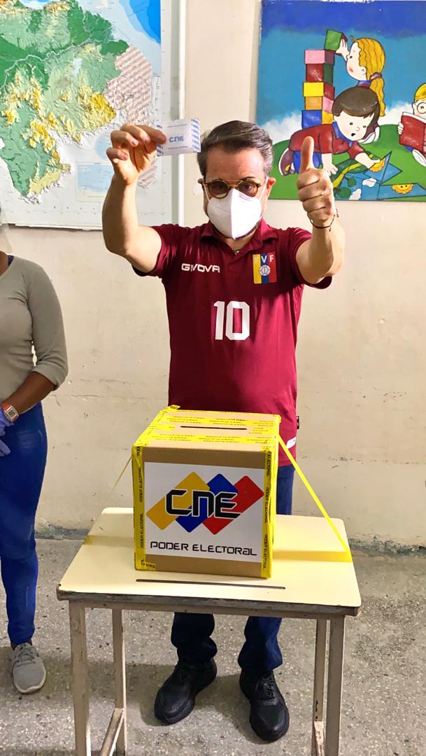 Rafael Lacava reiteró sólida democracia