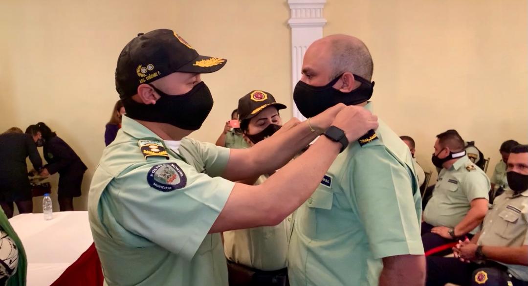 funcionarios de Iampoval fueron ascendidos