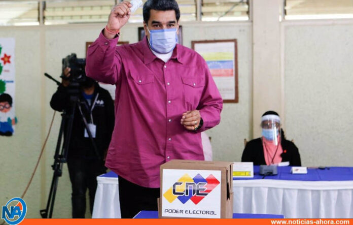 Maduro ejerció su derecho al voto - NA