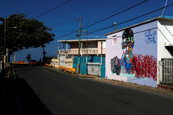 Restauran Mural de Bad Bunny - NA - 2