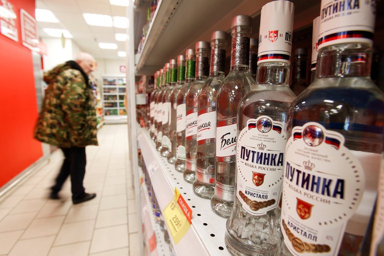consumo de alcohol al vacunarse contra el coronavirus - Noticias Ahora 3