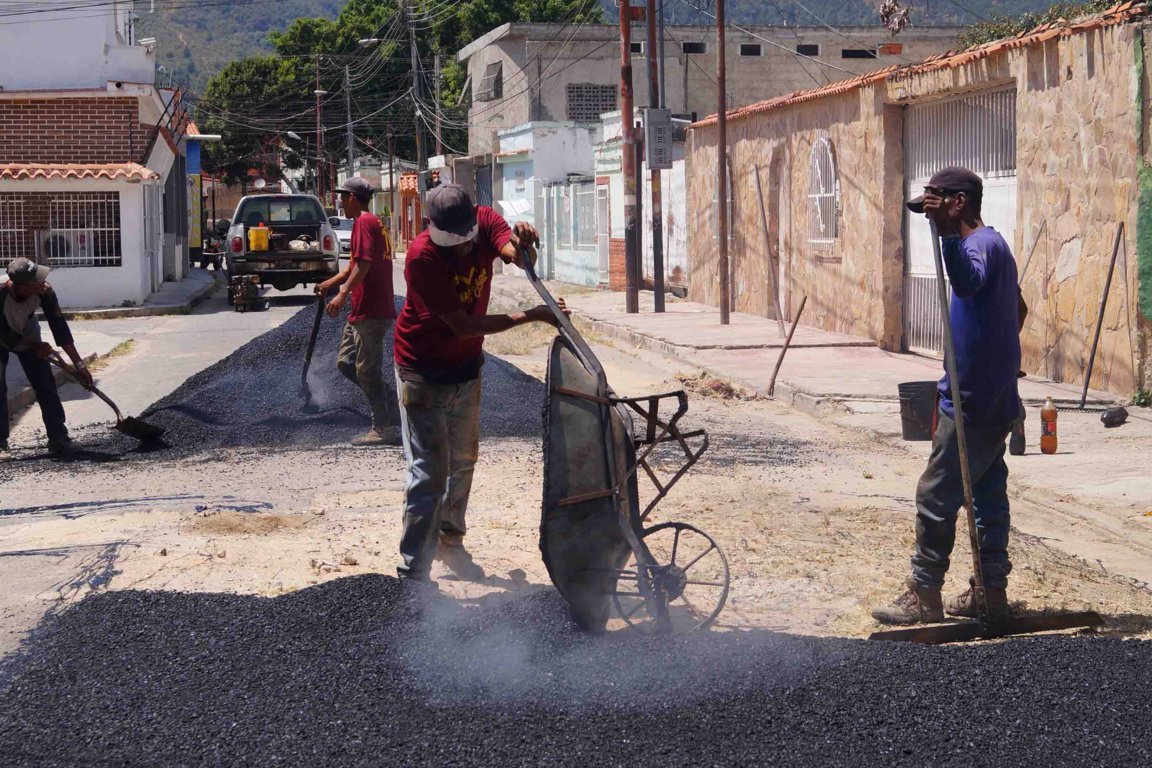 Alcalde de Naguanagua supervisó labores de bacheo - 1