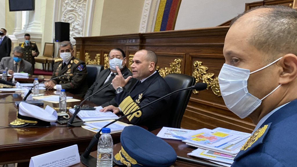 Reunión de la AN y Alto Mando Militar - 1