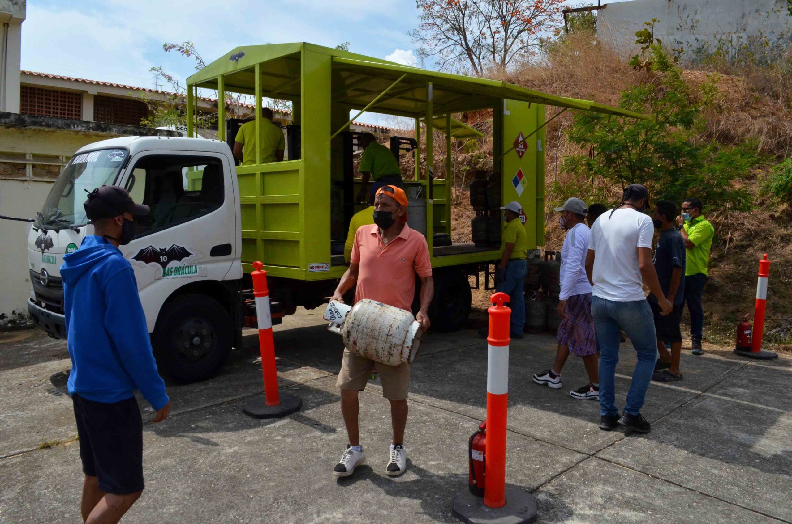 GasDrácula entregó gas doméstico en Naguanagua - 5