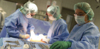 trasplante de hígado a un recién nacido