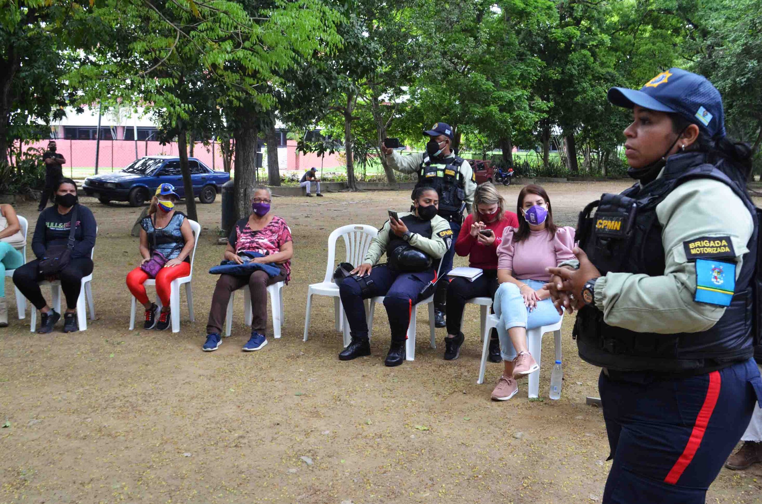 Debaten Ley del Derecho de la Mujer en Naguanagua