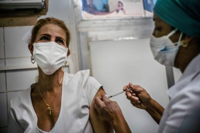 Vacunas cubanas primeras en Latinoamericana