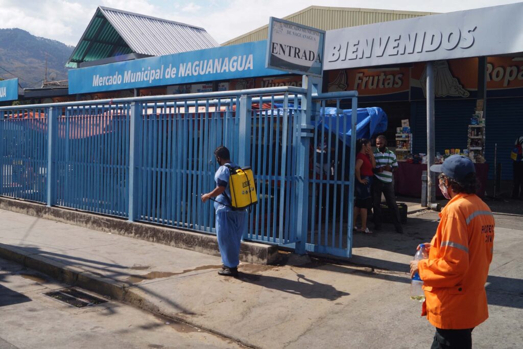 desinfecciones contra el Coronavirus en Naguanagua