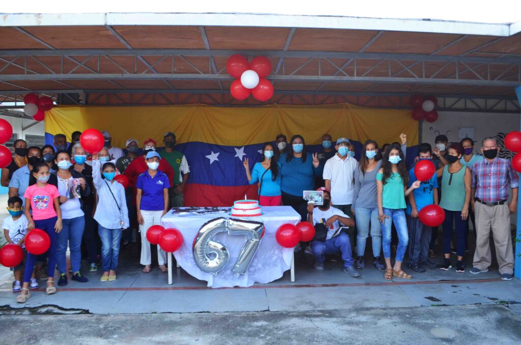Gustavo Gutiérrez celebró aniversario de Chávez