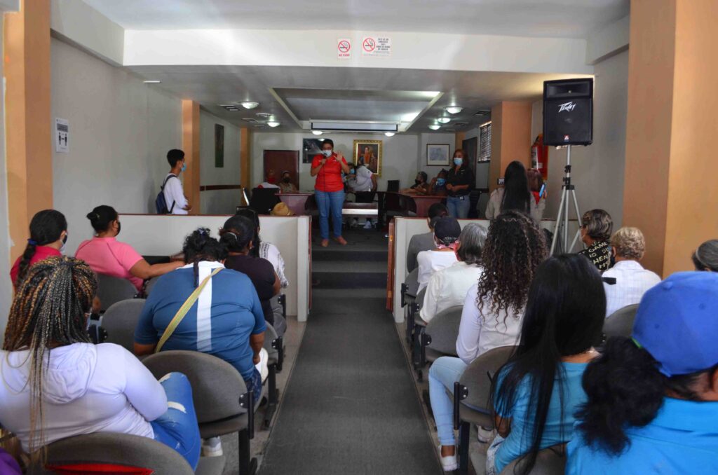 Precandidata del Psuv Ana González