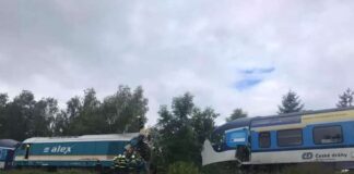 Choque de trenes en República Checa - Noticias Ahora