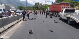 Accidente vial en la autopista Francisco Fajardo