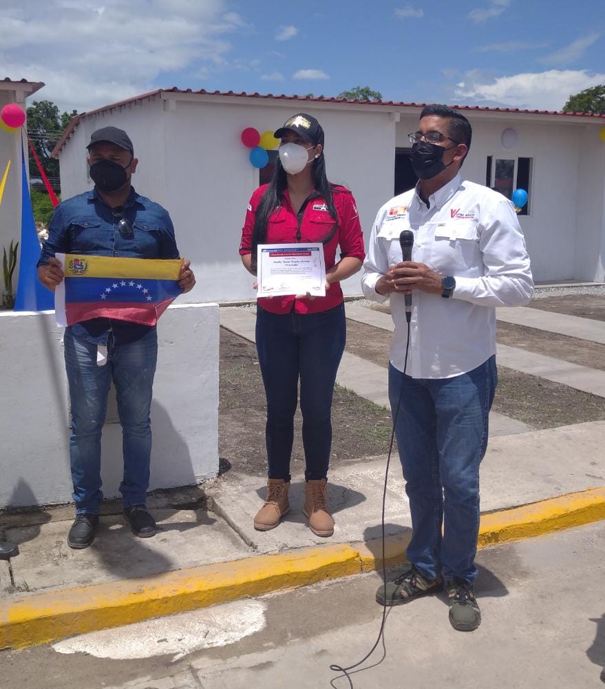 Ildemaro Villarroel y Fairuth Ortega