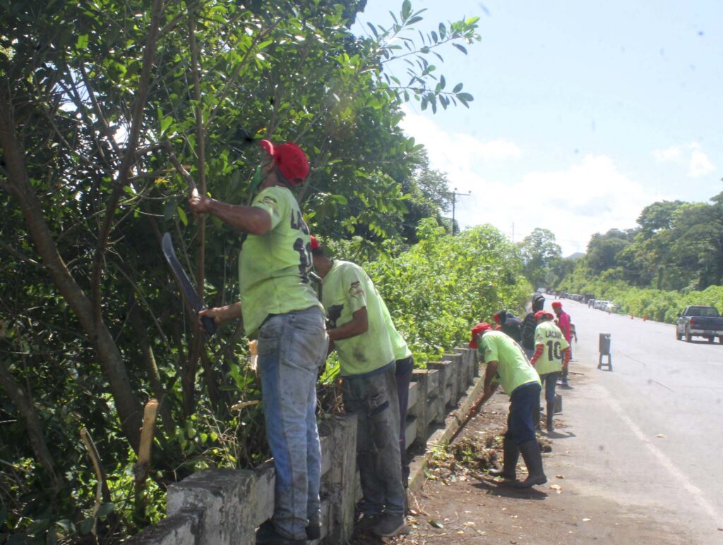 saneamiento en la Carretera Panamericana