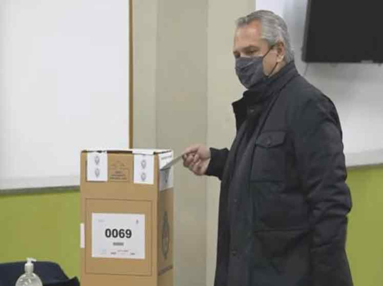  Elecciones primarias en Argentina con normalidad