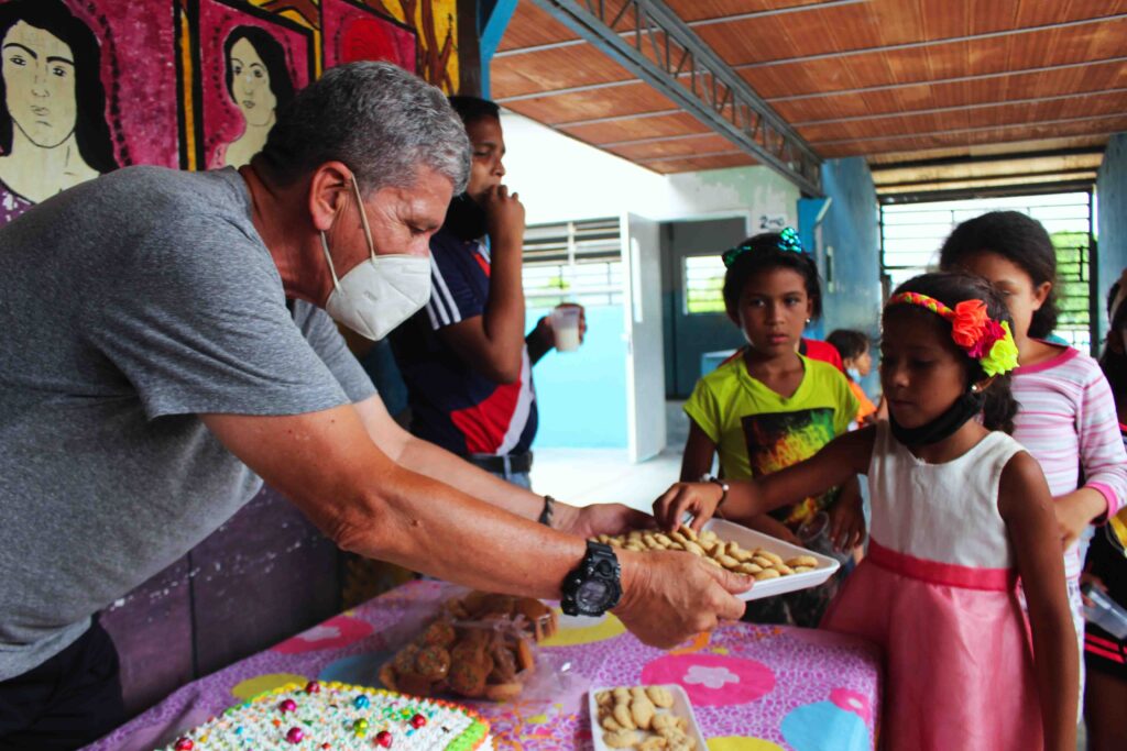Agosto de Paz Escuelas Abiertas
