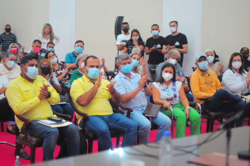 Rafael Lacava celebró Encuentro Ciudadano