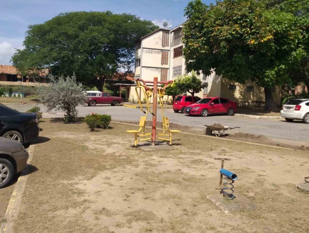 despliegue especial de saneamiento en Morón