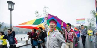 Clínica para jóvenes transexuales en China - Noticias Ahora