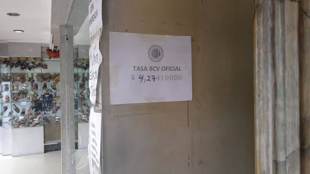 compradores denuncian que comerciantes