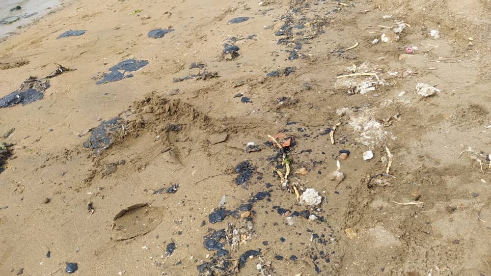 Derrames de petróleo en Punta cardón