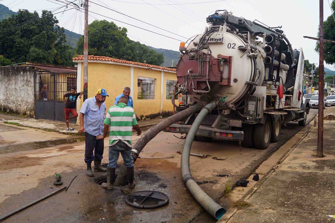 tuberías de aguas servidas en Santa Eduviges - tuberías de aguas servidas en Santa Eduviges