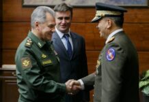 Padrino López califica de "cooperación militar" - NA