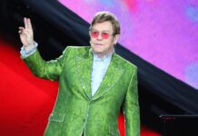 Elton John tiene covid-19 - Noticias Ahora