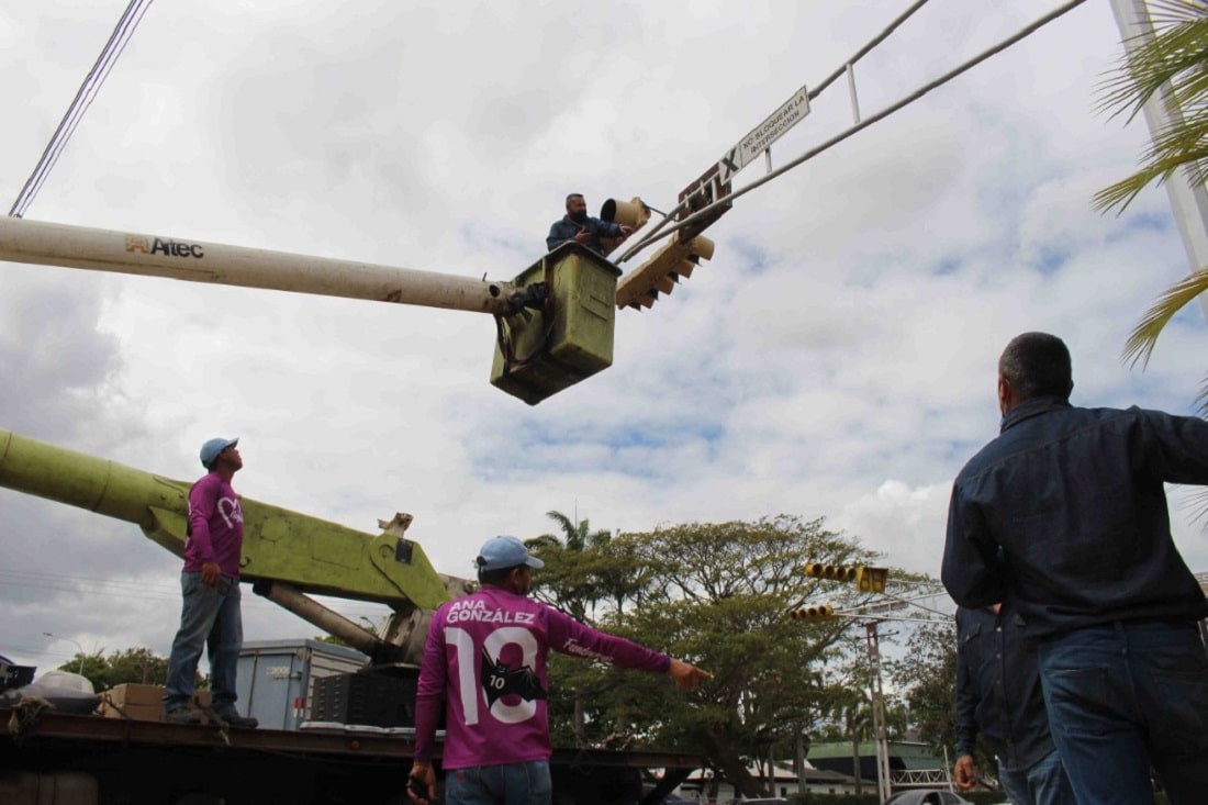 rehabilitación de semáforos en Naguanagua - rehabilitación de semáforos en Naguanagua
