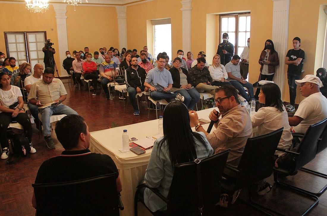 Gobernador Lacava Estado Mayor de Alimentación