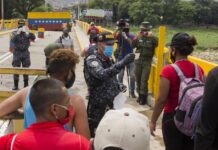 Colombia cerrará fronteras con Venezuela
