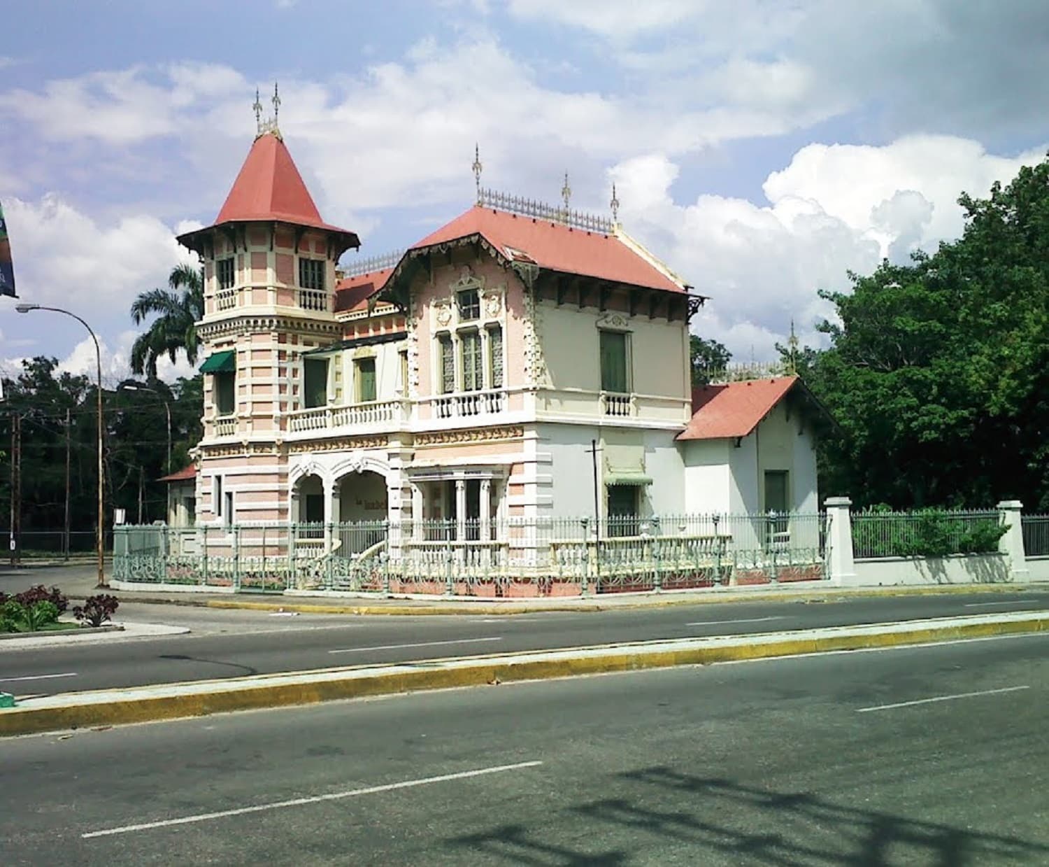 Lacava: Rehabilitación de la Quinta Isabela