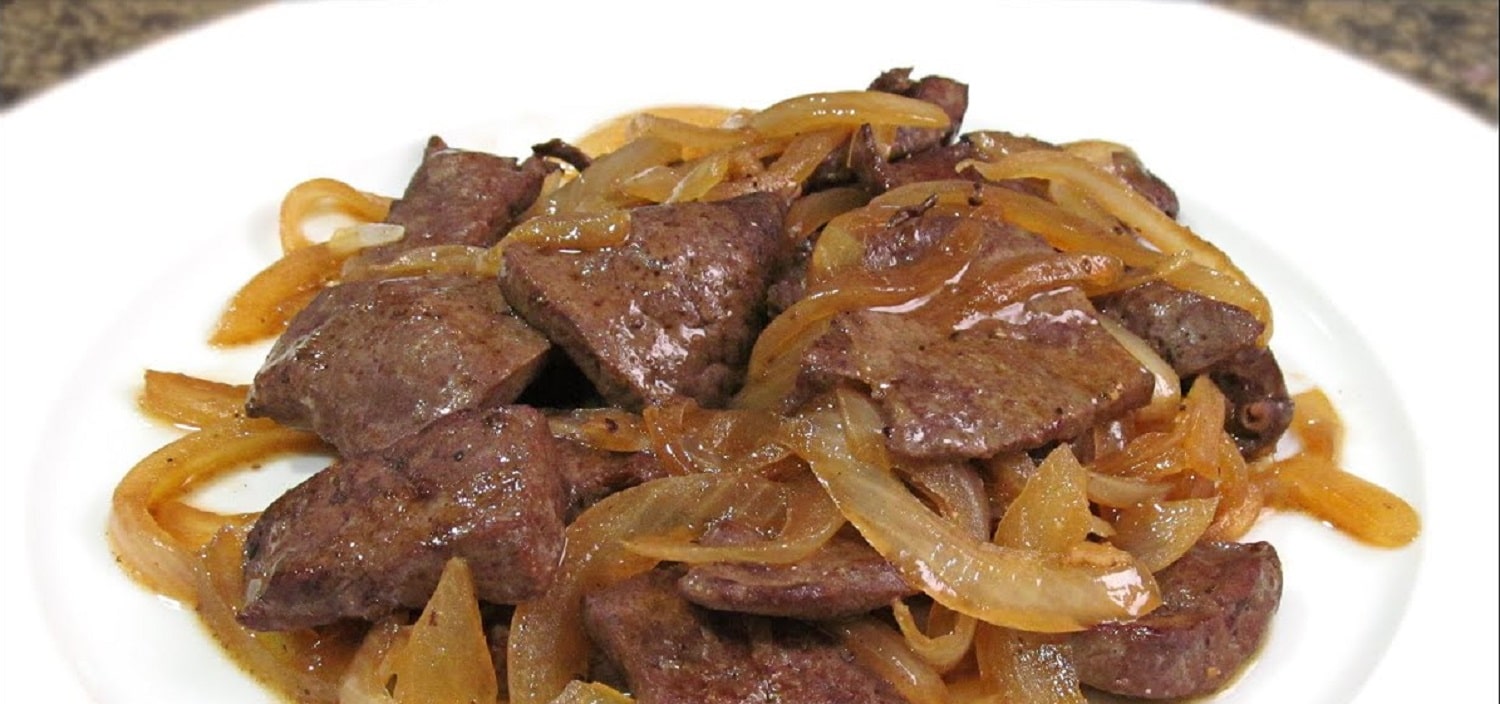 hígado encebollado