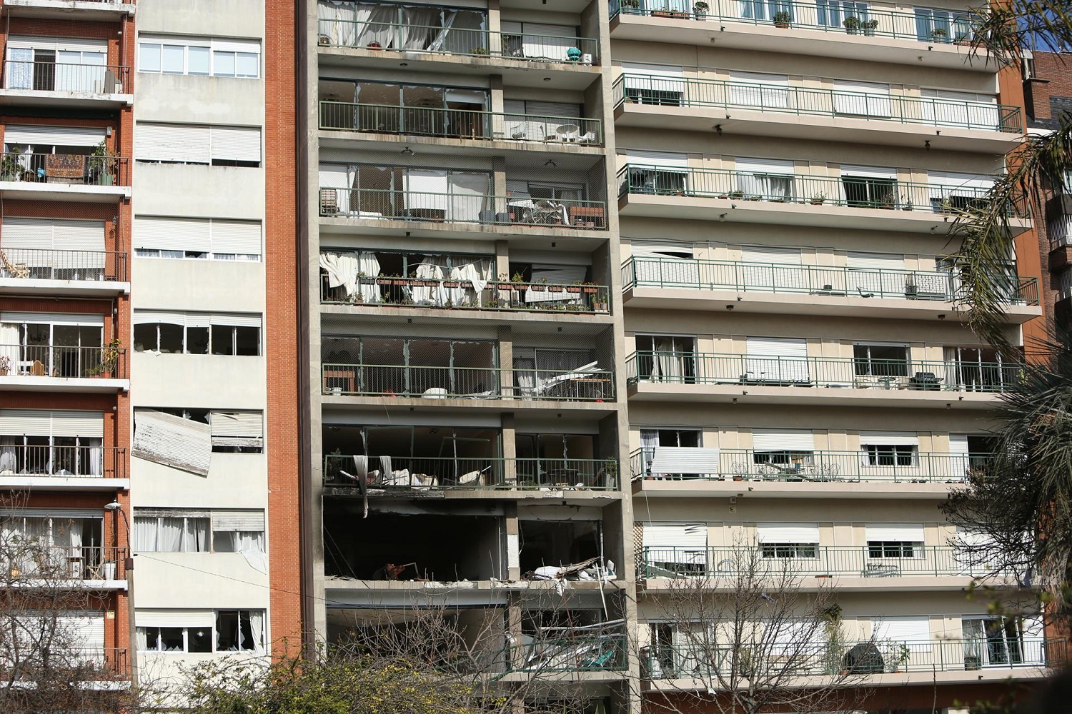 Explosión en edificio de Uruguay